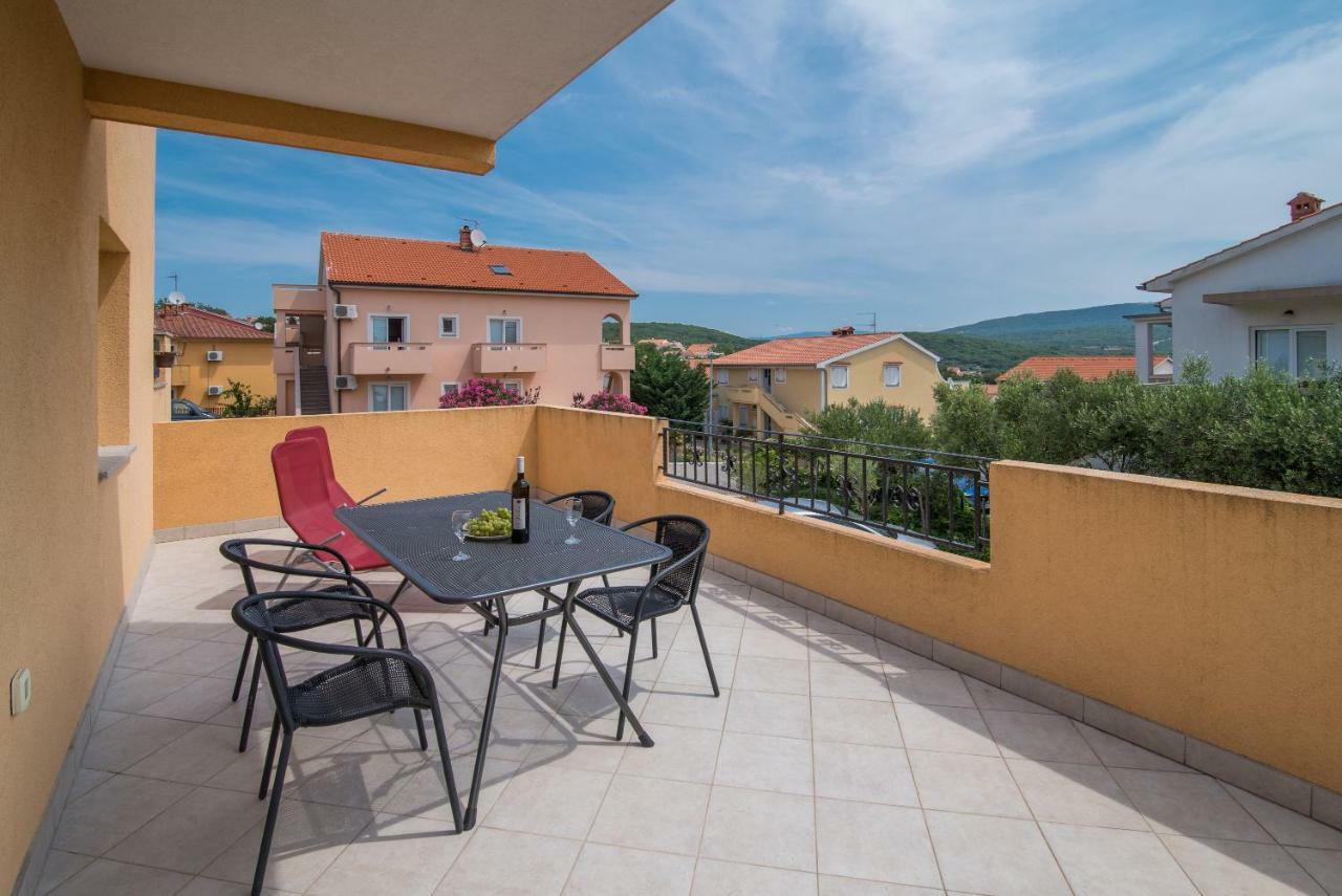 Apartments Sanjin Корнич Екстер'єр фото